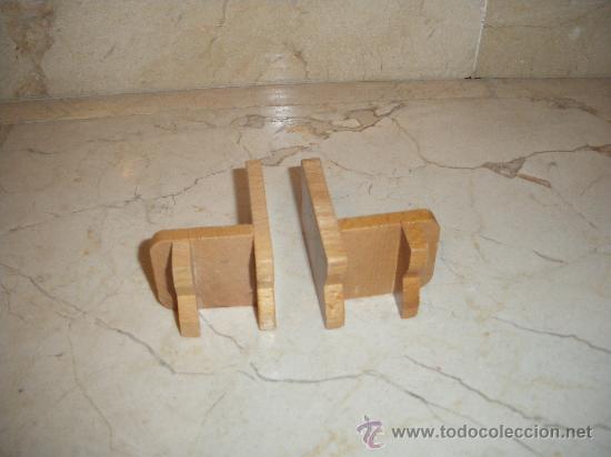 Mu&ntilde;ecas modernas: SYLVANIAN, DOS SILLAS MADERA SIN MARCA - Foto 2