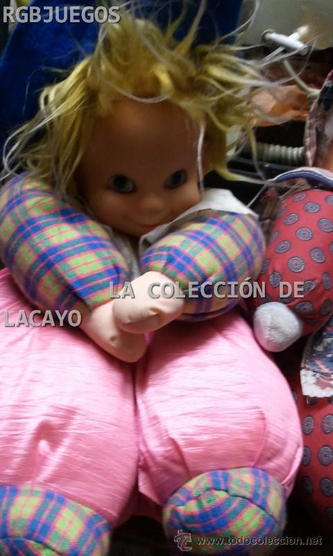 Mu&ntilde;ecas modernas: 2 MU&Ntilde;ECAS DE TRAPO CON GARA DE GOMA - Foto 3
