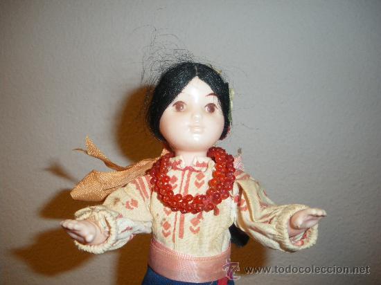 Mu&ntilde;ecas modernas: GRACIOSA - MU&Ntilde;ECA DE 24 CM CON VESTIDO REGIONAL - Foto 6