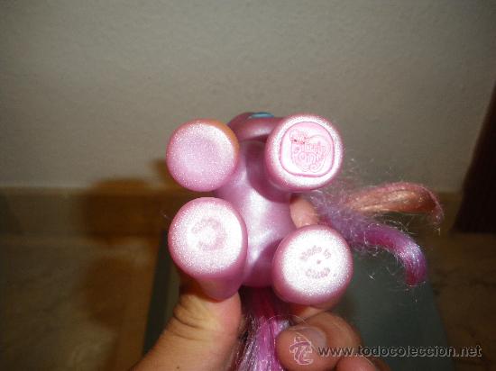 Mu&ntilde;ecas modernas: MI PEQUE&Ntilde;O PONY, A&Ntilde;O 2002 - Foto 3