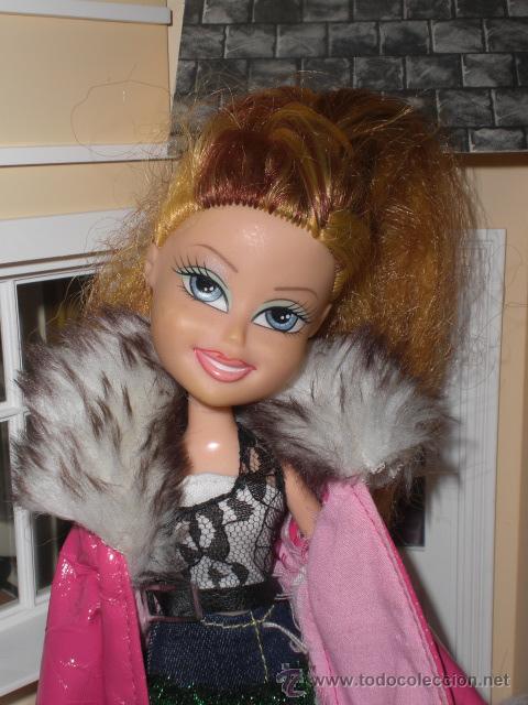 Mu&ntilde;ecas modernas: MU&Ntilde;ECA BRATZ MUY ELEGANTE - Foto 1