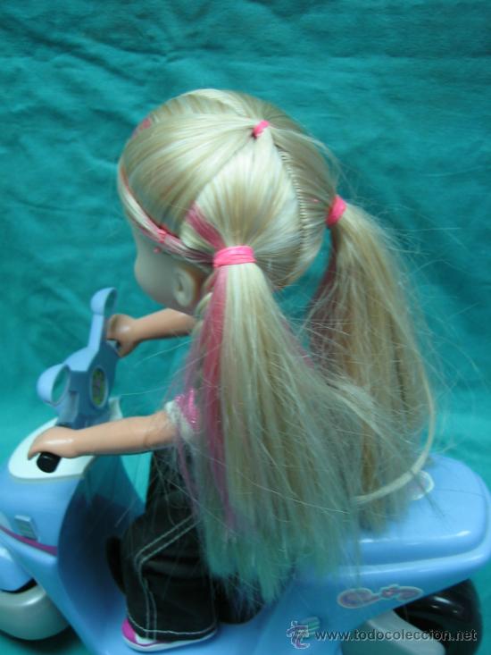 Mu&ntilde;ecas modernas: Mu&ntilde;eca en moto de Mattel 2001 - Foto 7