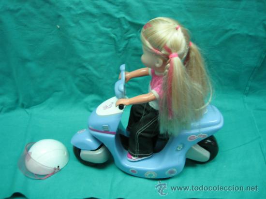 Mu&ntilde;ecas modernas: Mu&ntilde;eca en moto de Mattel 2001 - Foto 8