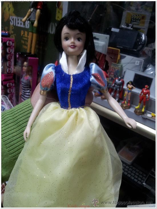 Mu&ntilde;ecas modernas: LOTE 10 MU&Ntilde;ECAS MATTEL,SIMBA,DISNEY ETC.. - Foto 1