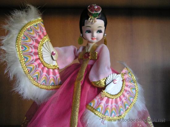 Mu&ntilde;ecas modernas: MU&Ntilde;ECA DE BAILARINA ORIENTAL. .25 CM. - Foto 2