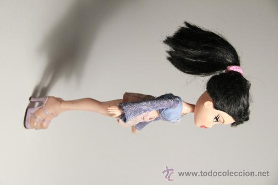 Mu&ntilde;ecas modernas: MU&Ntilde;ECA BRATZ, 2001 - Foto 7