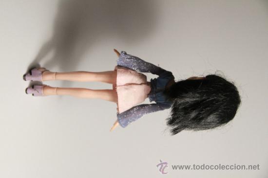 Mu&ntilde;ecas modernas: MU&Ntilde;ECA BRATZ, 2001 - Foto 8
