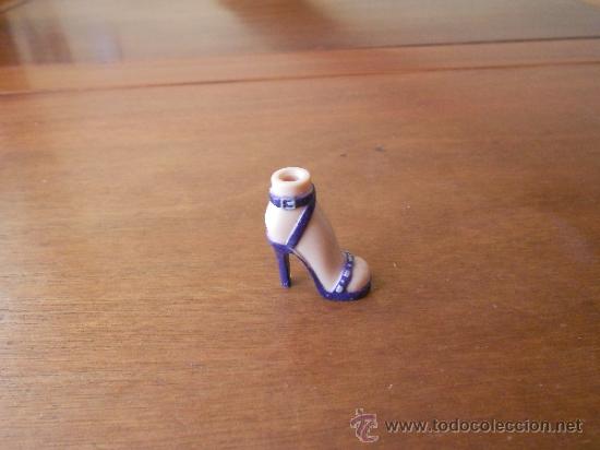 Mu&ntilde;ecas modernas: ZAPATO DE MU&Ntilde;ECA &iquest;BRATZ? - Foto 2