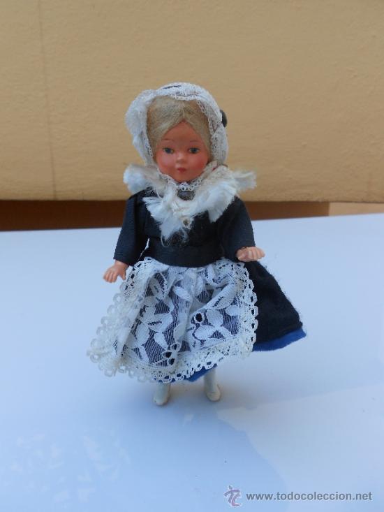 Mu&ntilde;ecas modernas: ANTIGUA MU&Ntilde;ECA SIN IDENTIFICAR - Foto 2