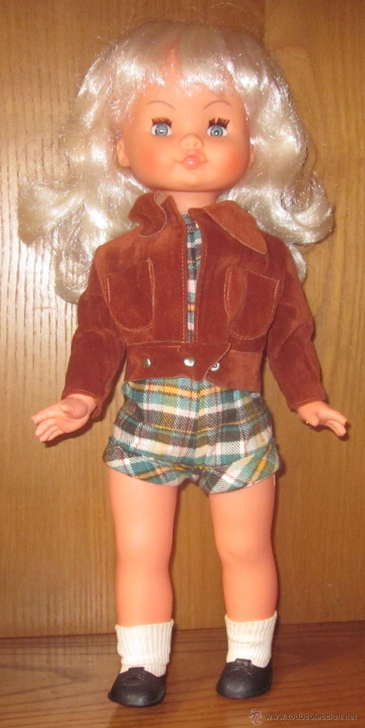 Mu&ntilde;ecas modernas: MU&Ntilde;ECA CABAR,ITALIA,A&Ntilde;OS 60 - Foto 1