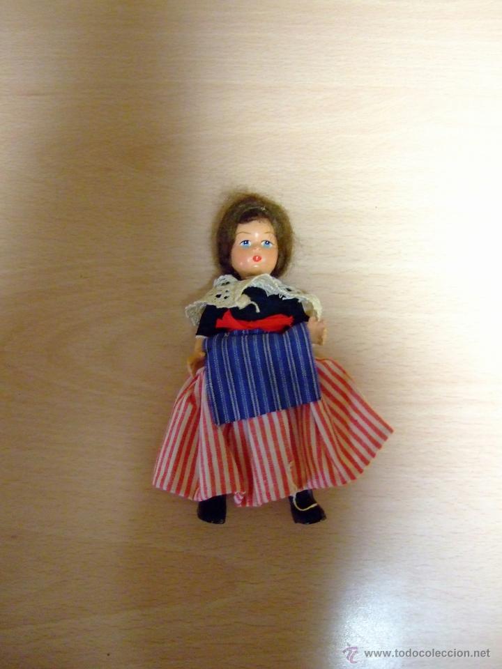 Mu&ntilde;ecas modernas: mu&ntilde;eca antigua de celuloide - Foto 2