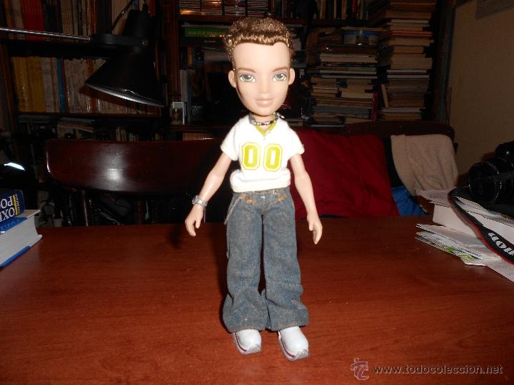 Mu&ntilde;ecas modernas: NOVIO DE LA MU&Ntilde;ECA BRATZ MGA ENTERTAINMENT 2002 - Foto 1