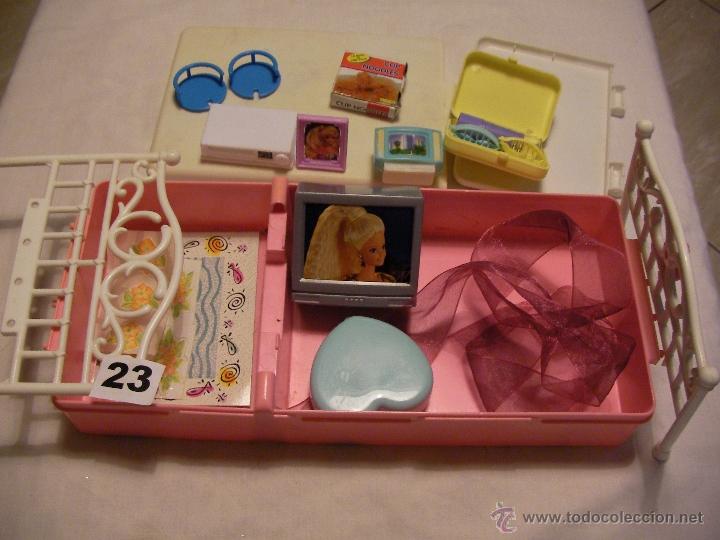Mu&ntilde;ecas modernas: CAMA Y ACCESORIOS BARBIE - Foto 1