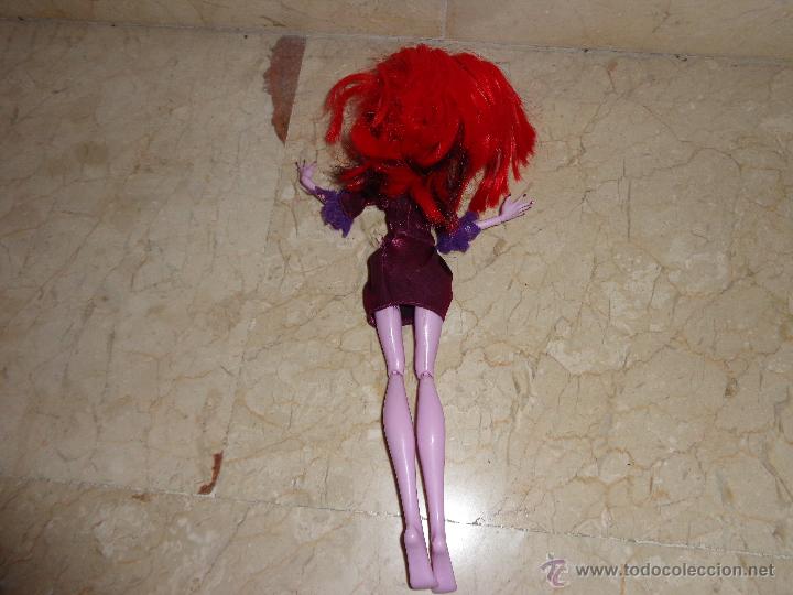 Mu&ntilde;ecas modernas: MONSTER HIGH - MU&Ntilde;ECA MONSTER HIGH, MARCADA EN ESPALDA 2011 - Foto 4