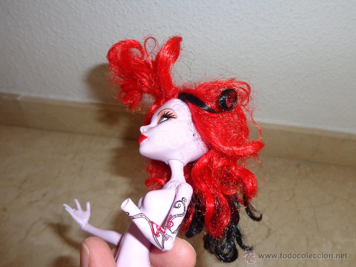 Mu&ntilde;ecas modernas: MONSTER HIGH - MU&Ntilde;ECA MONSTER HIGH A&Ntilde;O 2011 - Foto 6