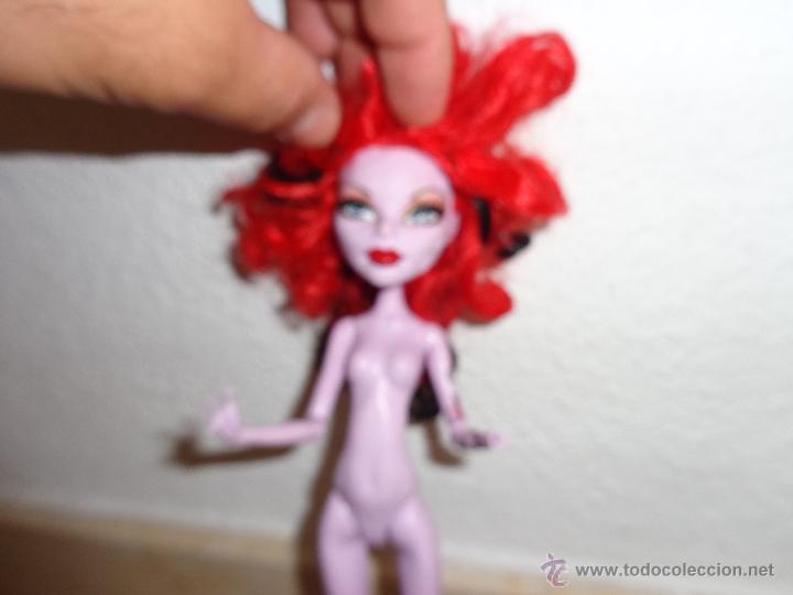 Mu&ntilde;ecas modernas: MONSTER HIGH - MU&Ntilde;ECA MONSTER HIGH A&Ntilde;O 2011 - Foto 7