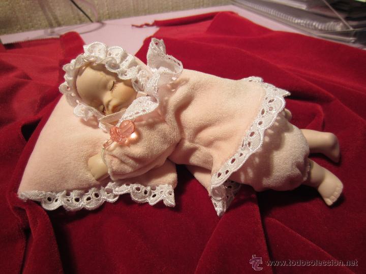 Mu&ntilde;ecas modernas: mu&ntilde;eca durmiente - Foto 1