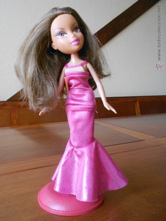 Mu&ntilde;ecas modernas: SIMP&Aacute;TICA MU&Ntilde;ECA BRATZ MGA 2001 - Foto 1