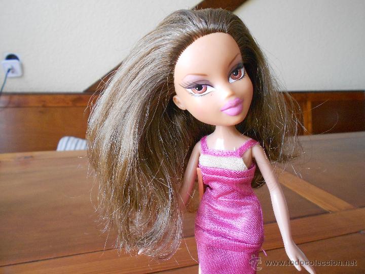 Mu&ntilde;ecas modernas: SIMP&Aacute;TICA MU&Ntilde;ECA BRATZ MGA 2001 - Foto 2