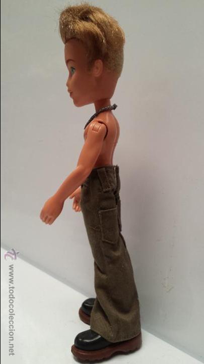 Mu&ntilde;ecas modernas: MU&Ntilde;ECO CON COMPLEMENTOS MGA ENTERTAINMENT 2002 - - Foto 2