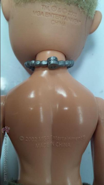Mu&ntilde;ecas modernas: MU&Ntilde;ECO CON COMPLEMENTOS MGA ENTERTAINMENT 2002 - - Foto 6