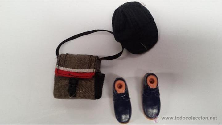 Mu&ntilde;ecas modernas: MU&Ntilde;ECO CON COMPLEMENTOS MGA ENTERTAINMENT 2002 - - Foto 8