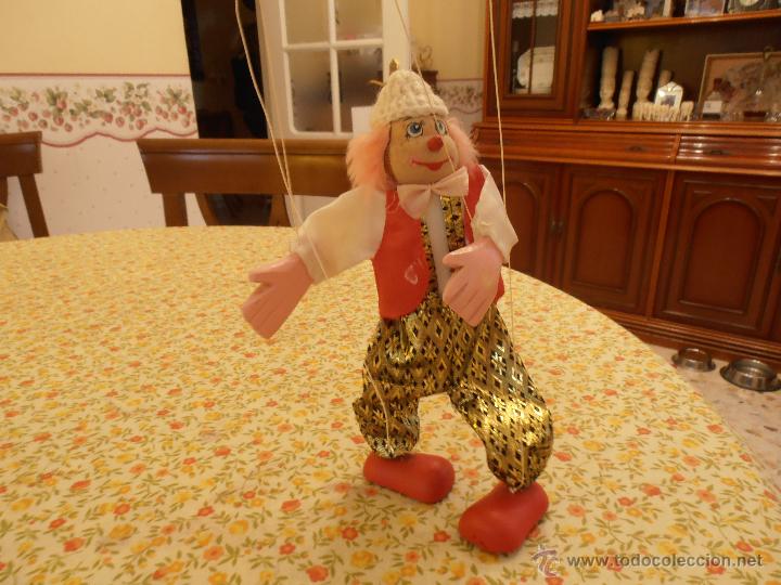 Mu&ntilde;ecas modernas: Marioneta de percha - Foto 1