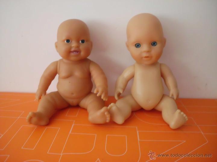Mu&ntilde;ecas modernas: lote de dos mu&ntilde;ecos bebe - Foto 1