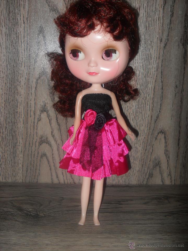 Mu&ntilde;ecas modernas: Vestido Para Mu&ntilde;eca Blythe - Foto 1
