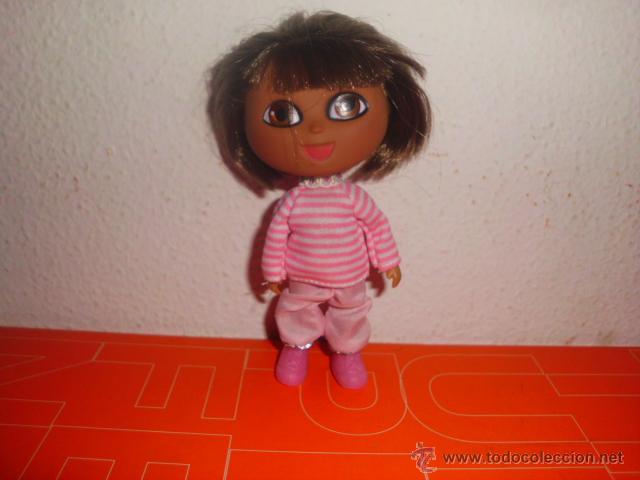 Mu&ntilde;ecas modernas: simpatica mu&ntilde;eca dora la exploradora - Foto 1