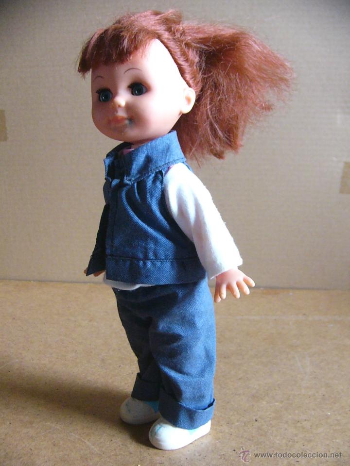 Mu&ntilde;ecas modernas: Mu&ntilde;eca Aimantine con traje azul - 31 cent&iacute;metros - Foto 3