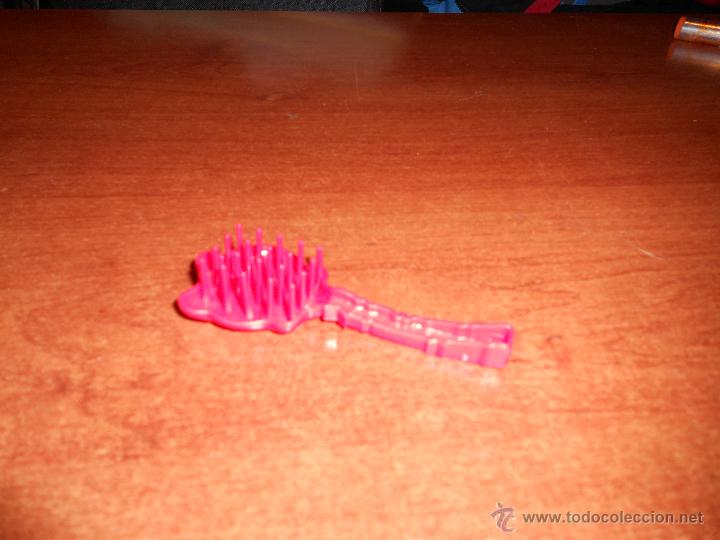 Mu&ntilde;ecas modernas: COMPLEMENTO DE MU&Ntilde;ECA MONSTER HIGH: GUITARRA-PEINE - Foto 2