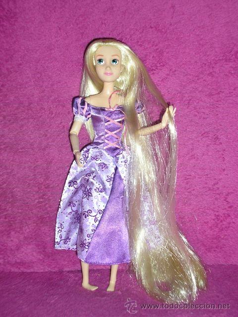 muñeca rapunzel articulada