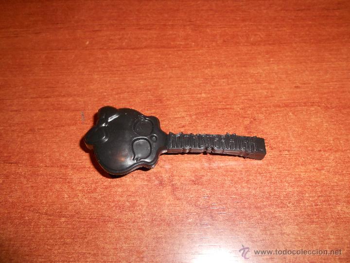 Mu&ntilde;ecas modernas: COMPLEMENTO DE MU&Ntilde;ECA MONSTER HIGH: GUITARRA-PEINE - Foto 1
