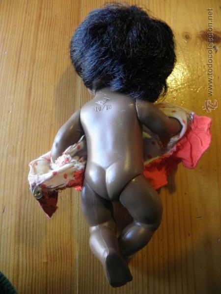 Mu&ntilde;ecas modernas: Mu&ntilde;eca negra marca Tortuga 16/18 - Foto 4