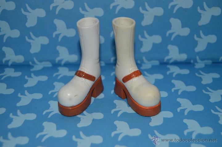 Mu&ntilde;ecas modernas: preciosos zapatos de mu&ntilde;eca bratz - Foto 1