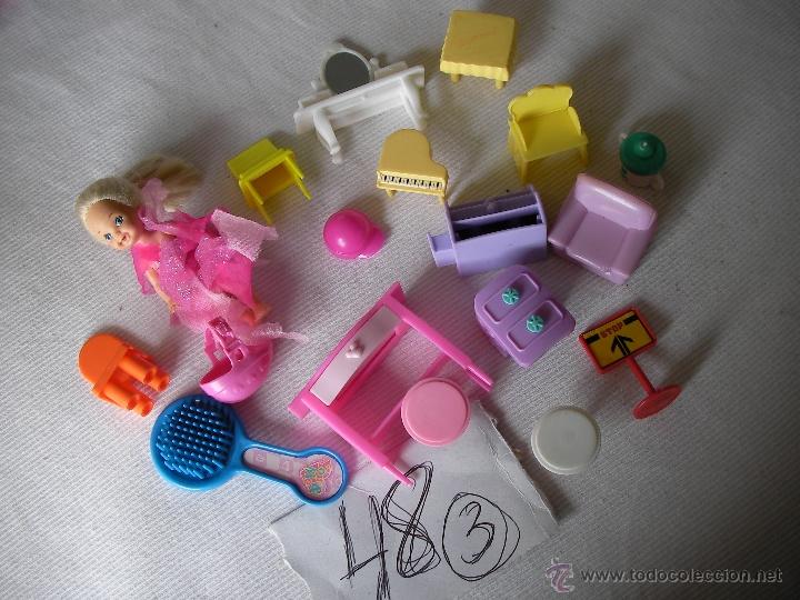 Mu&ntilde;ecas modernas: PEQUE&Ntilde;A MU&Ntilde;ECA SHELLY CON ACCESORIOS DIVERSOS - Foto 1
