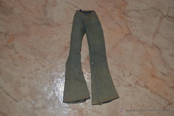 Mu&ntilde;ecas modernas: precioso pantalon de mu&ntilde;eca bratz - Foto 1