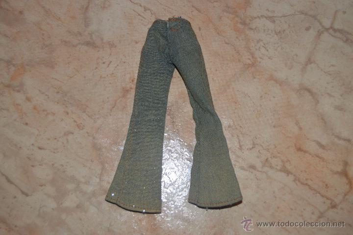 Mu&ntilde;ecas modernas: precioso pantalon de mu&ntilde;eca bratz - Foto 2