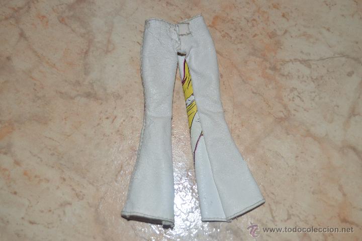 Mu&ntilde;ecas modernas: precioso pantalon de mu&ntilde;eca bratz - Foto 2