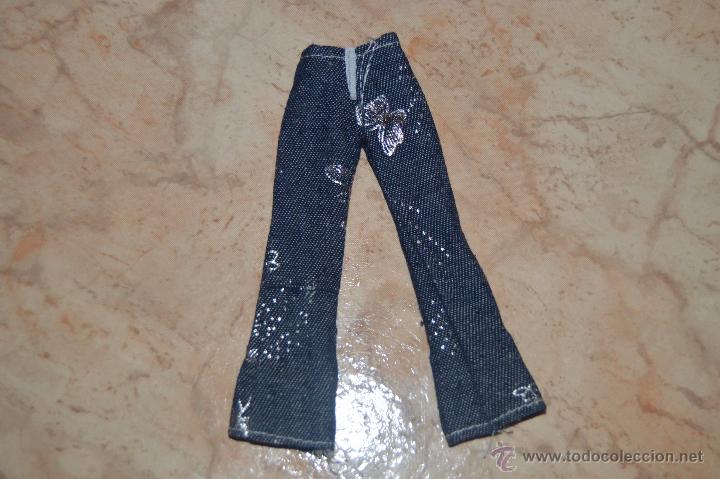 Mu&ntilde;ecas modernas: precioso pantalon de mu&ntilde;eca bratz - Foto 2