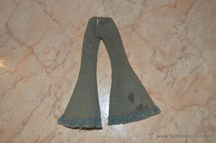 Mu&ntilde;ecas modernas: precioso pantalon de mu&ntilde;eca bratz - Foto 2