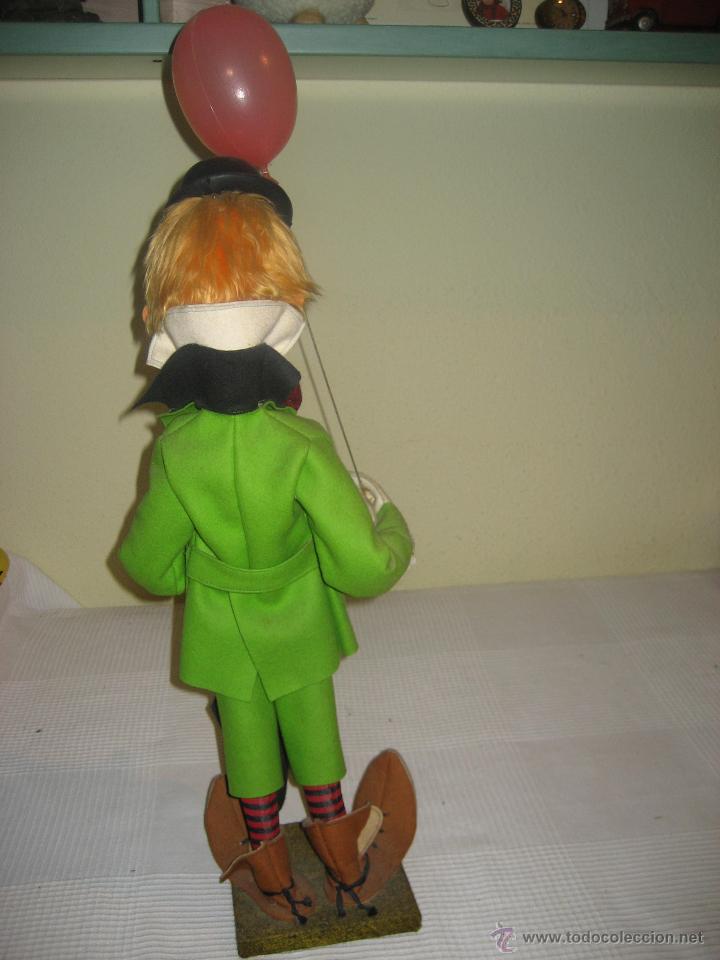 Mu&ntilde;ecas modernas: PAYASO CON PEANA. - Foto 2