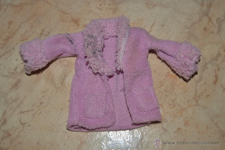 Mu&ntilde;ecas modernas: preciosa chaqueta de mu&ntilde;eca bratz - Foto 1