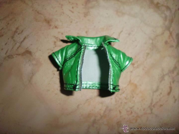 Mu&ntilde;ecas modernas: preciosa chaqueta para mu&ntilde;eco bebe - Foto 2