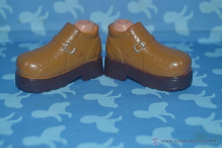 Mu&ntilde;ecas modernas: preciosos zapatos de mu&ntilde;eca bratz - Foto 1