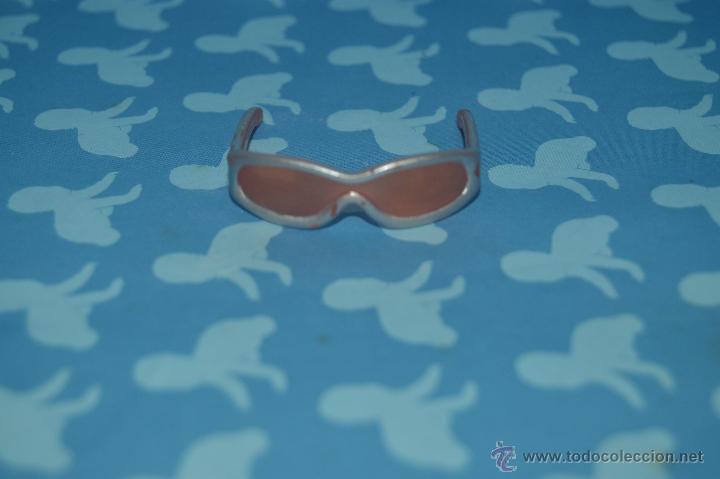 Mu&ntilde;ecas modernas: preciosas gafas de mu&ntilde;eca bratz - Foto 1