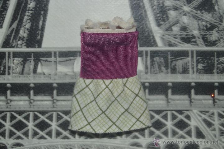 Mu&ntilde;ecas modernas: precioso vestido de mu&ntilde;eca - Foto 1