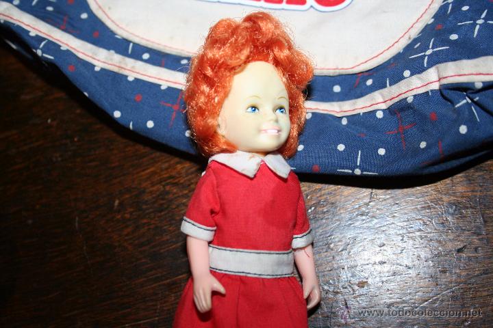 Mu&ntilde;ecas modernas: mu&ntilde;eca annie con bolso 1982 cpi - Foto 9
