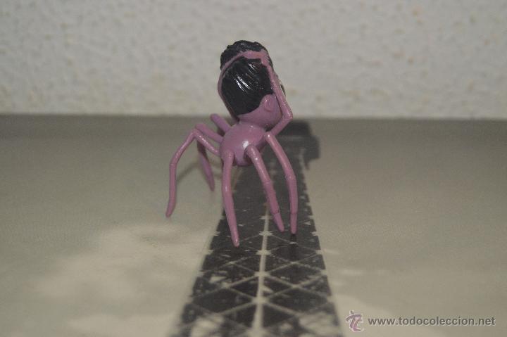 Mu&ntilde;ecas modernas: mascota de mu&ntilde;eca monster high ara&ntilde;a - Foto 3